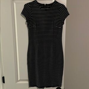 Ann Taylor Black and White Knee-Length Sheath Dress with Short Sleeves